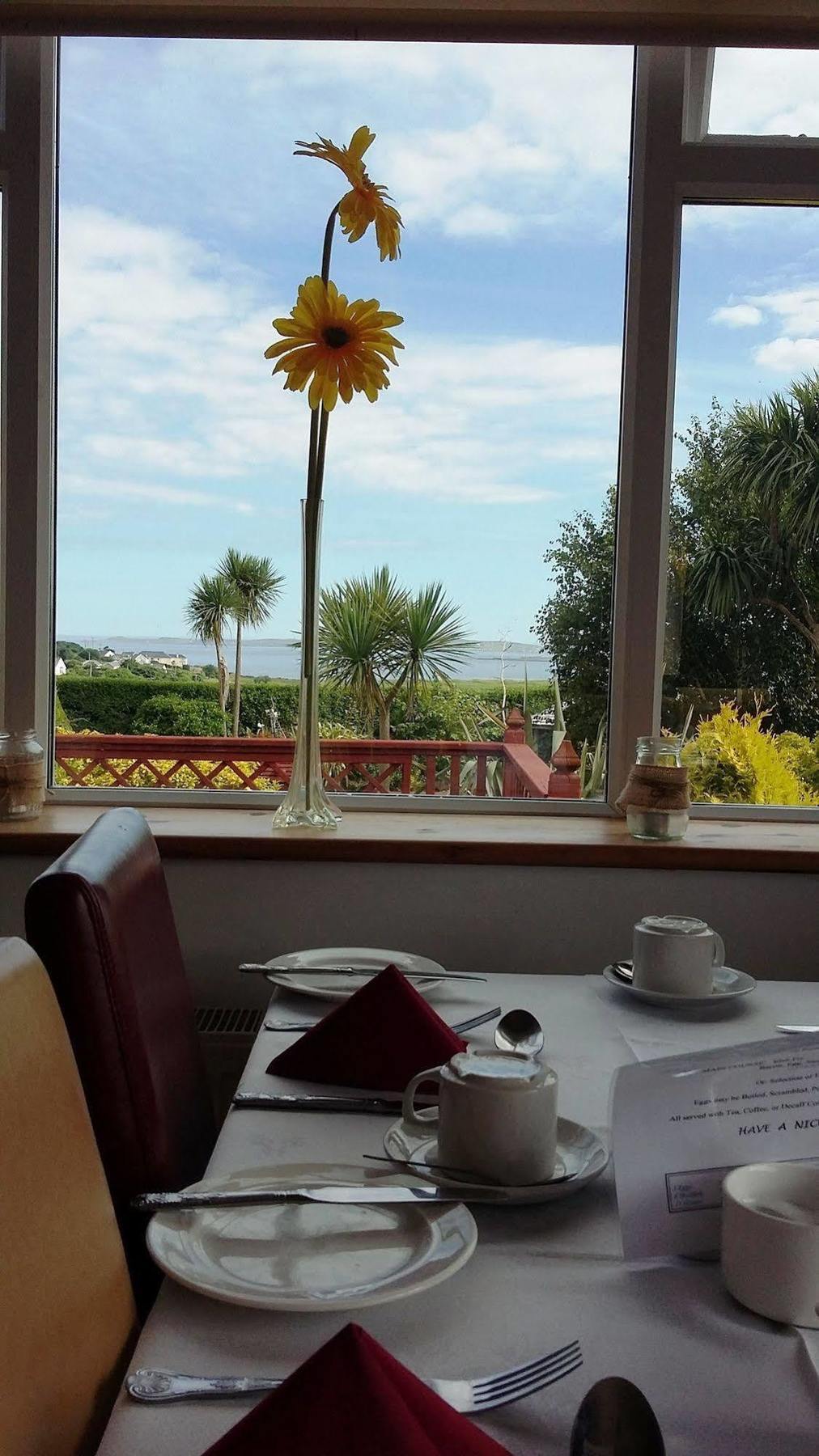 The Strand Hotel Ballyliffin Dış mekan fotoğraf