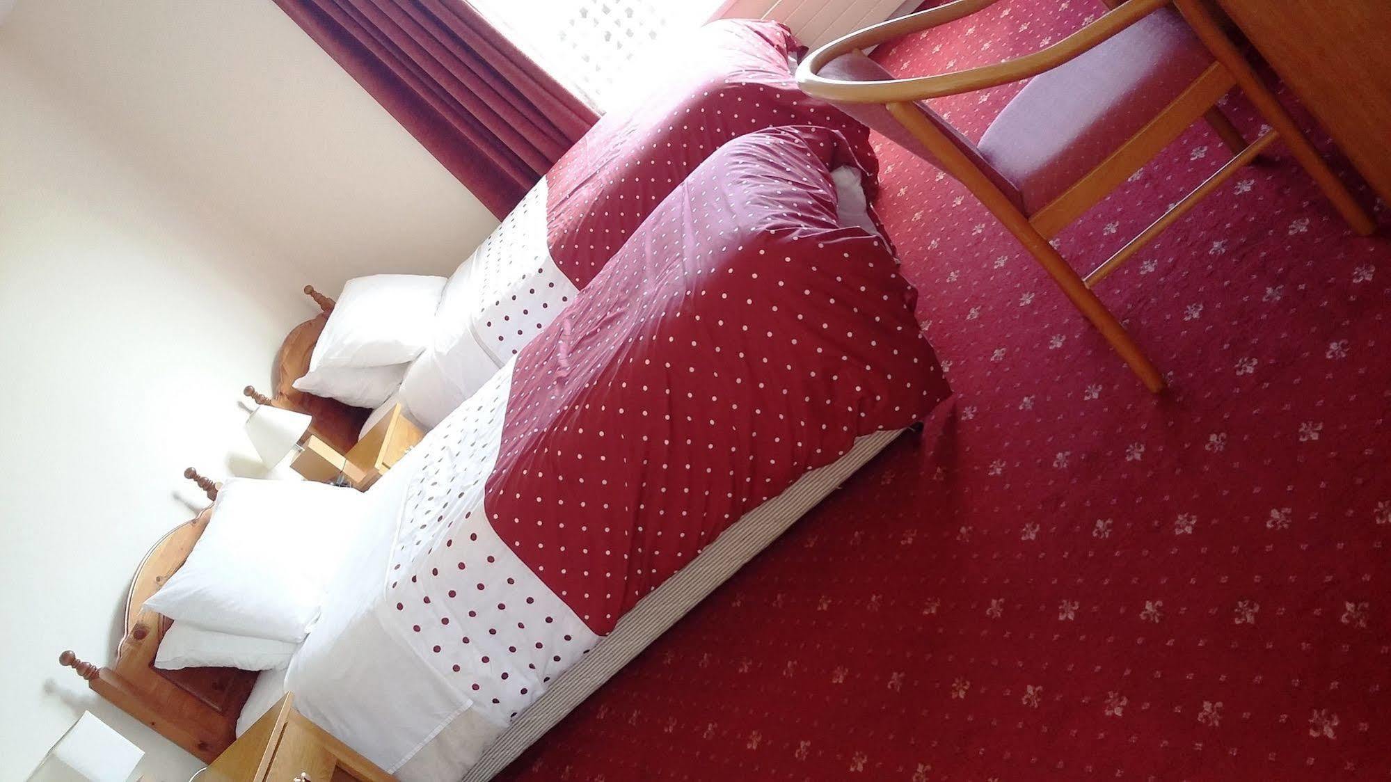 The Strand Hotel Ballyliffin Dış mekan fotoğraf